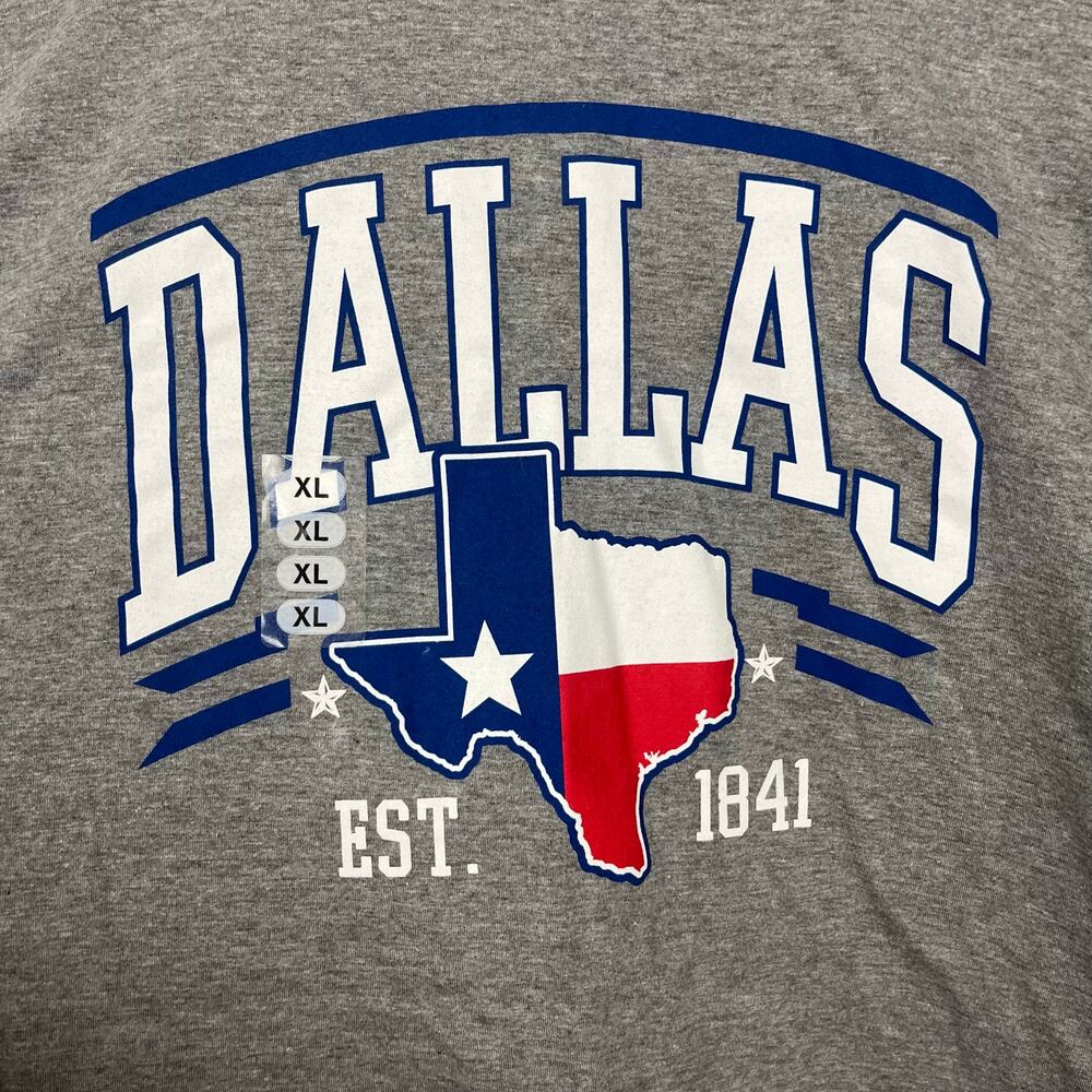 NEW Dallas Texas Men's XL T-shirt NWT